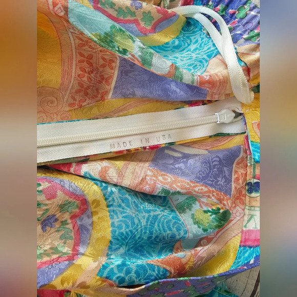 Vintage 100% Silk Made In Korea Floral Clock Print Asian Inspire Skirt Midi Maxi - Picture 6 of 11